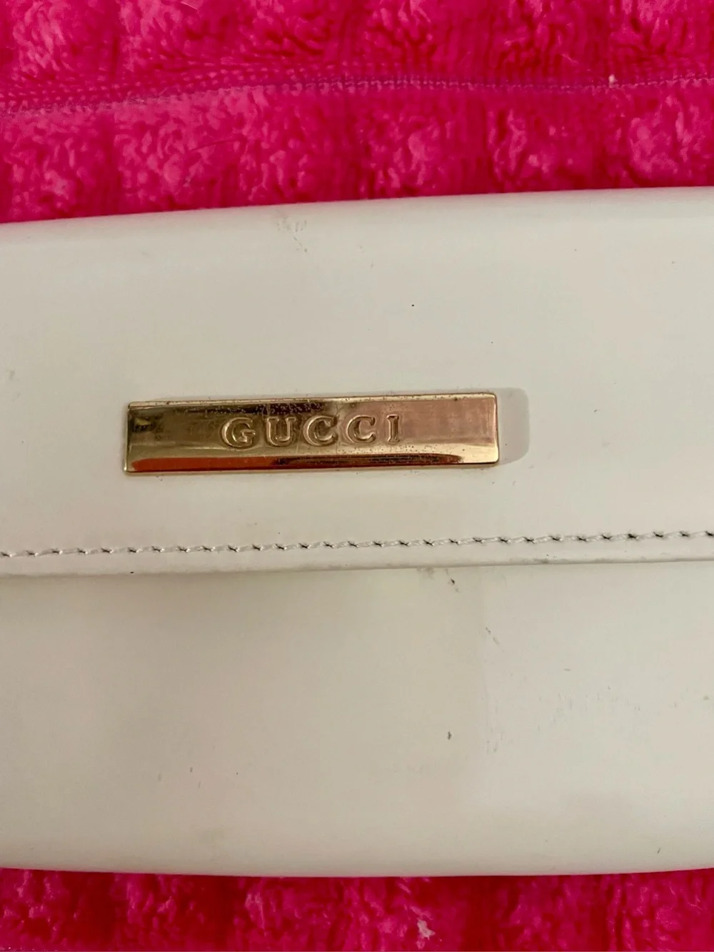 Gucci elegant white